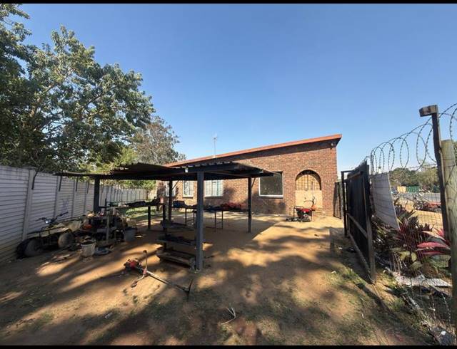 2 BEDROOM HOUSE FOR SALE IN RAISETHORPE